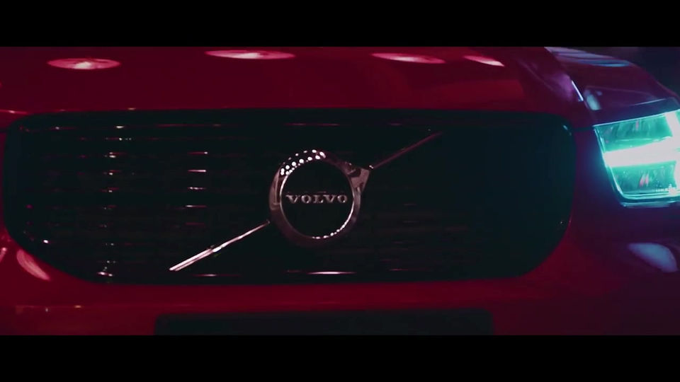 The New Volvo XC40 - An Angel In Chinatown
